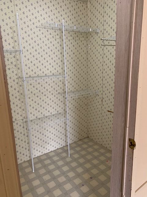 Building Photo - 207 S Ash St