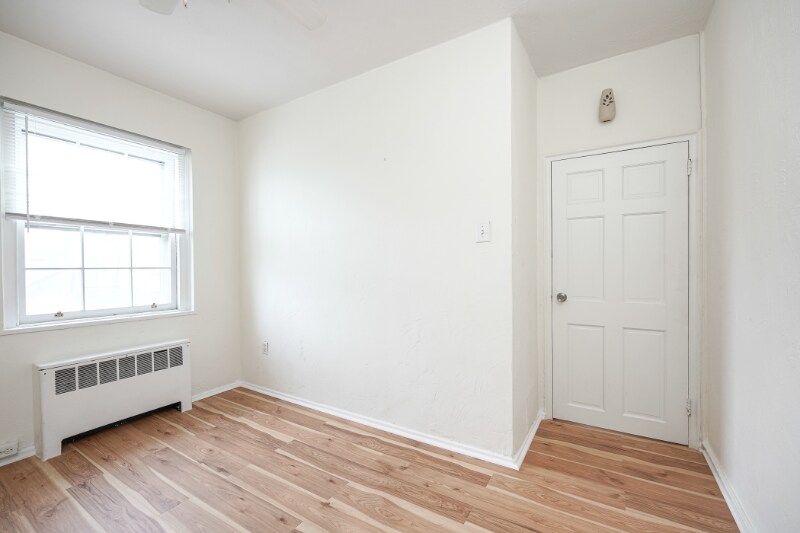 Building Photo - 671 Franklin Pl