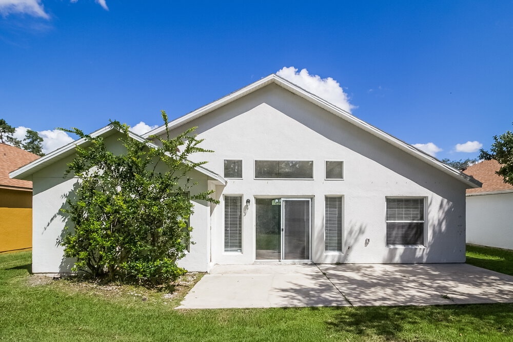 Building Photo - 4240 Forest Island Dr
