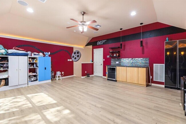 Building Photo - 20921 Windmill Ridge St