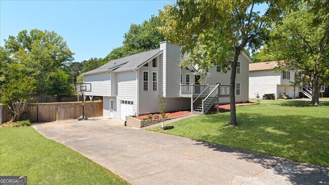 Building Photo - 103 Farmington Dr