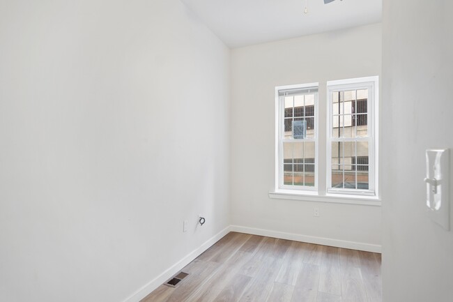 Apt 1 - Front Bedroom - 1728 N Sydenham St