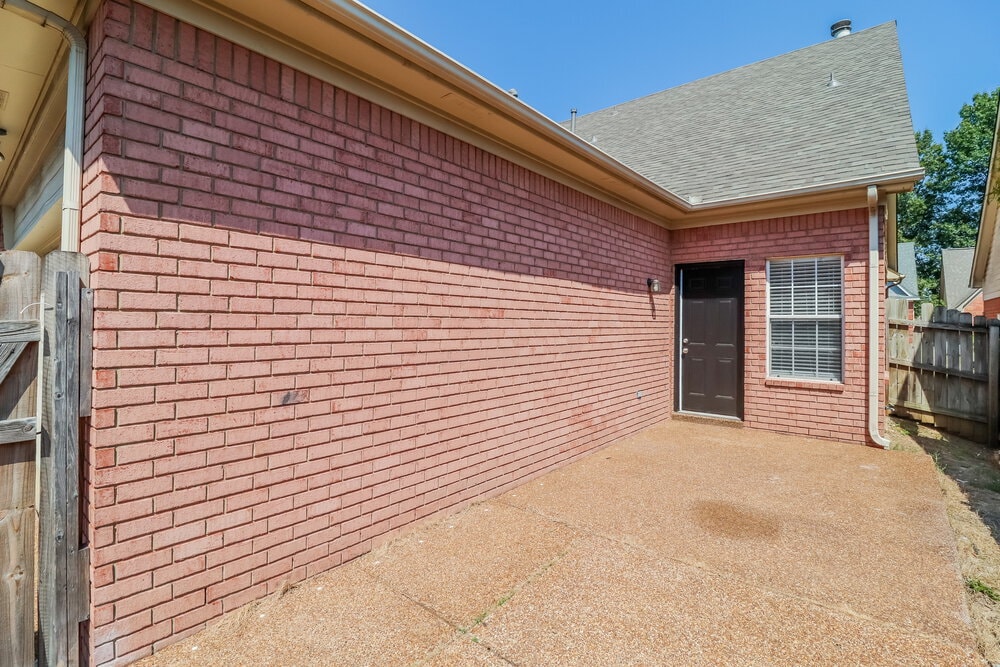 Building Photo - 607 E Ashley Glen Cir