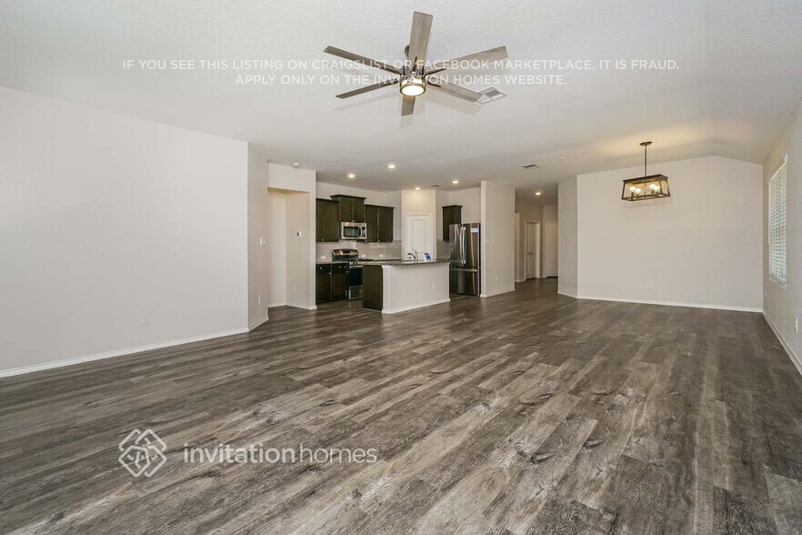 Building Photo - 8454 Lamus Wheel
