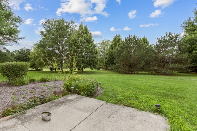 Building Photo - 2253 Sunrise Cir