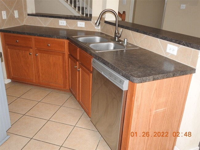 Building Photo - 24227 Silversmith Ln