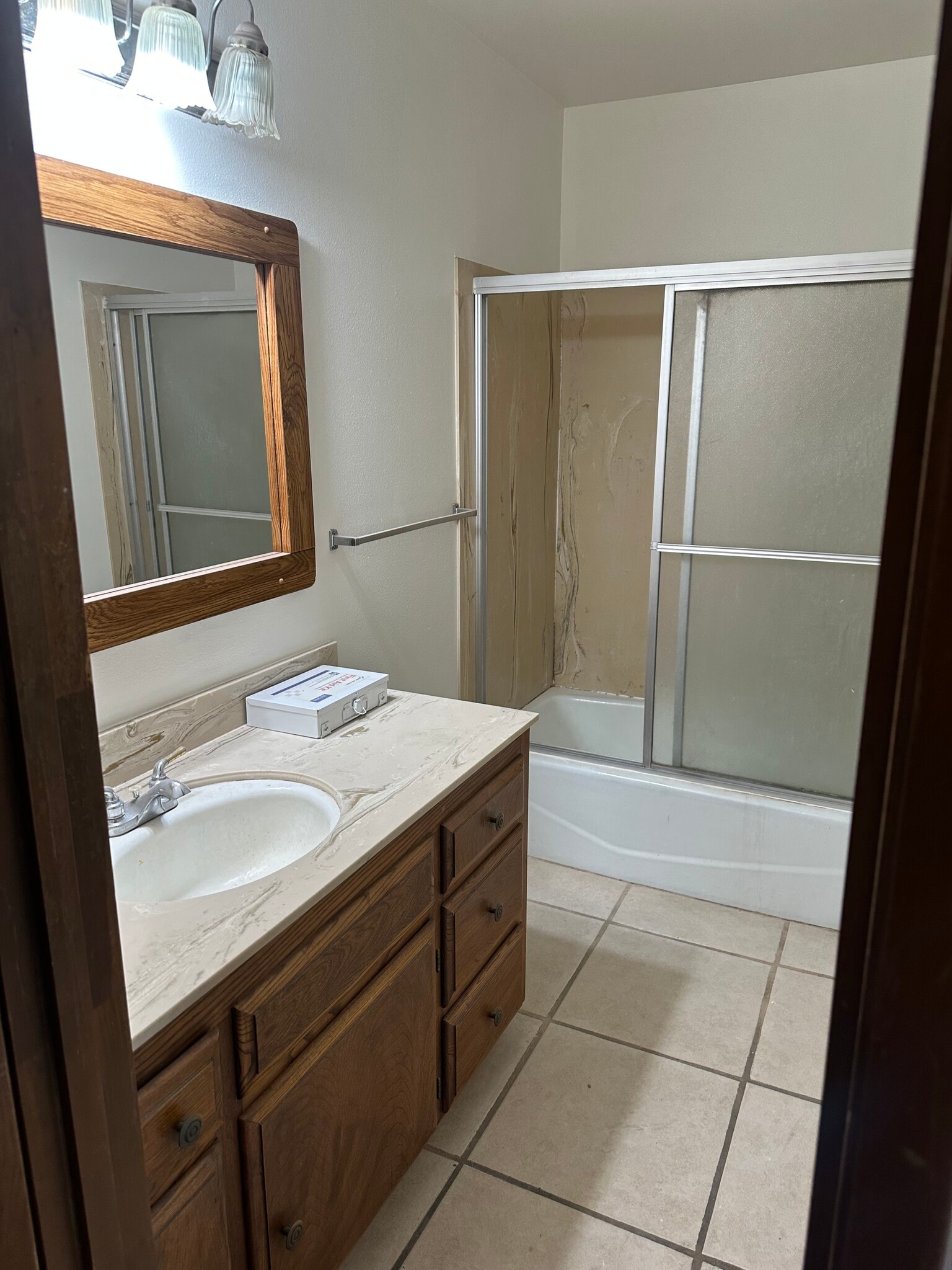 Building Photo - 4755 N San Pablo Ave