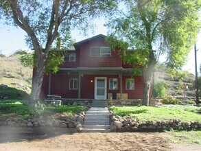 Building Photo - 3308 Tuk a Wile Dr