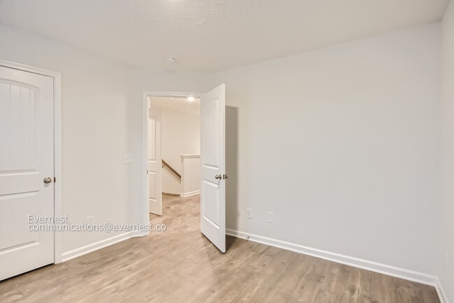 Building Photo - 351 Raines Ct