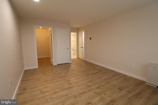 Building Photo - 7505 Democracy Blvd