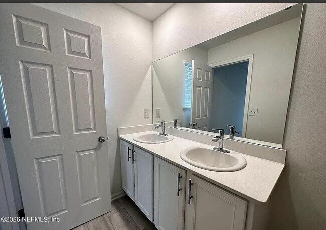 Building Photo - 43 Great Star Ct
