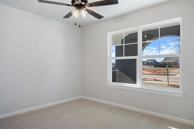 Building Photo - 3400 Piney River Dr