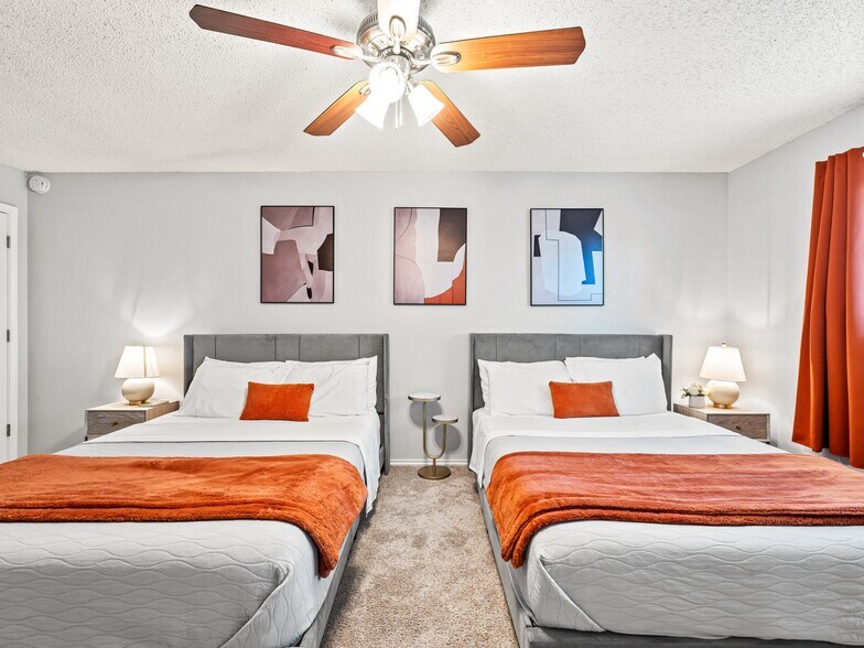 Building Photo - 1113 Roaring Springs Dr