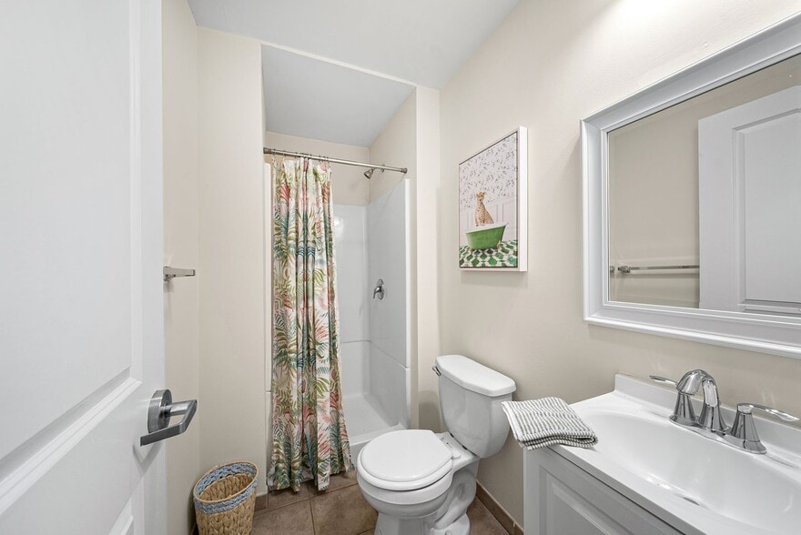 Building Photo - 1814 N 16th St