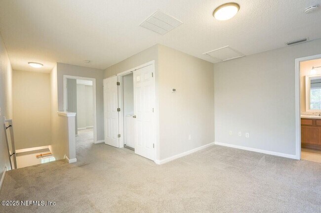 Building Photo - 1500 Calming Water Dr