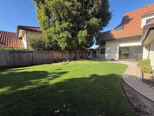 Building Photo - 408 Galvin Cir