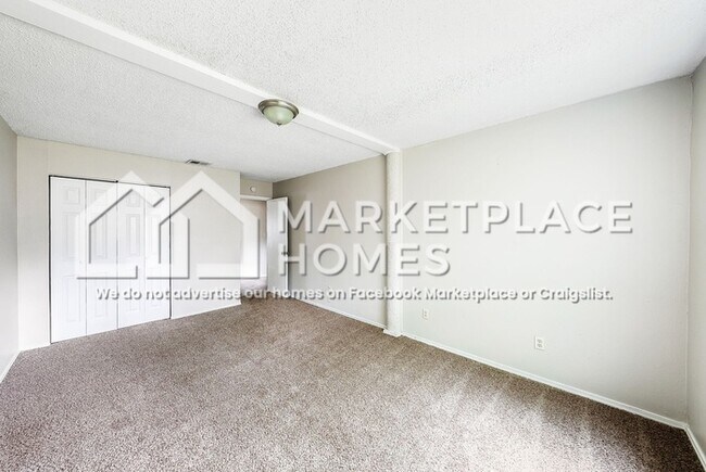 Building Photo - 12038 Stoney Crossing