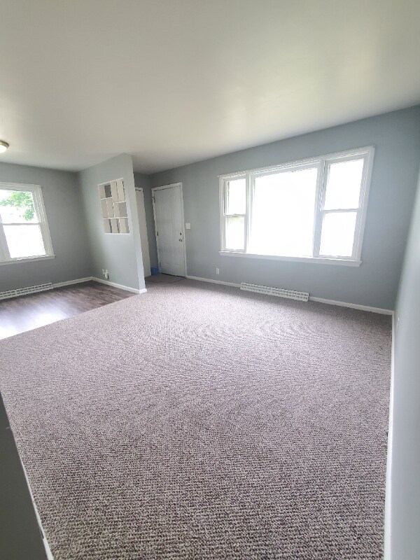 Building Photo - 425 N Blanchard St