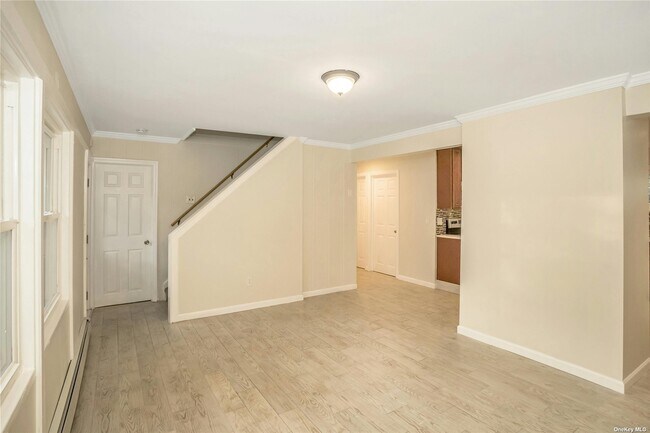 Building Photo - 88 Choir Ln