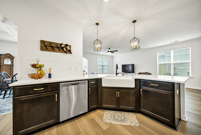 Building Photo - 4BR Home in Blythewood | Fenced Yard & 2-Car Garage