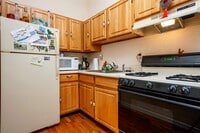 Building Photo - 618 Washington St