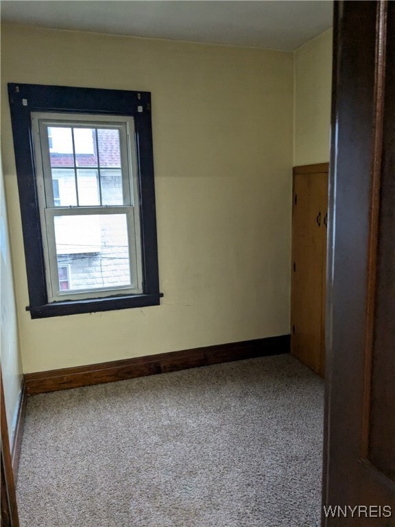 Building Photo - 1325 Walden Ave