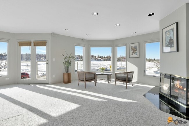 Building Photo - 1835 W 15th Ave