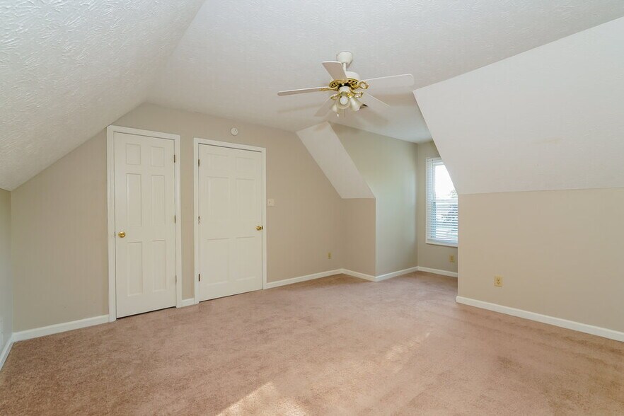 Building Photo - 3928 Liberty Meadows Rd