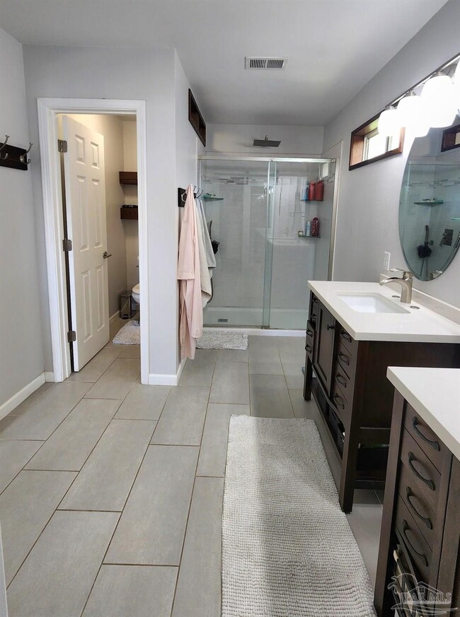 Building Photo - 589 Bobwhite Pl