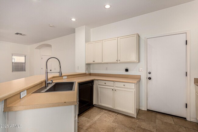 Building Photo - 8382 W Mary Ann Dr