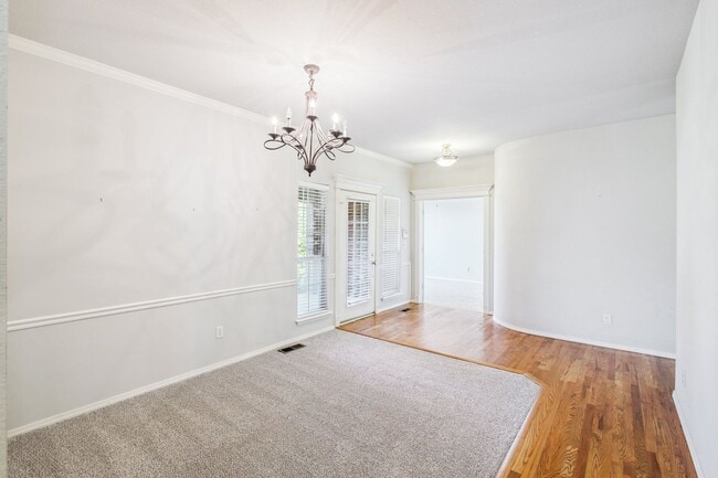 Building Photo - Spacious 4 Bedroom + Bonus Room & Office