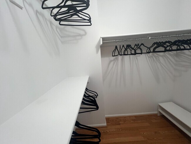 Building Photo - 1600 N Oak St