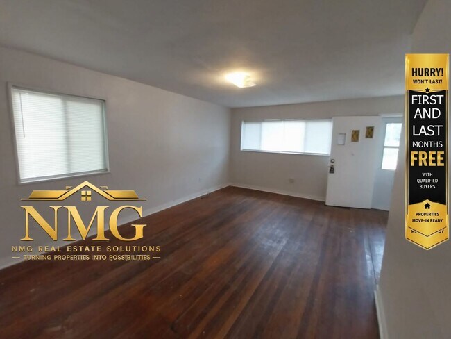 Building Photo - 1625 W McDowell Rd
