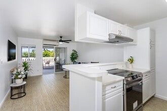 Building Photo - 75-6081-6081 Ali‘i Dr