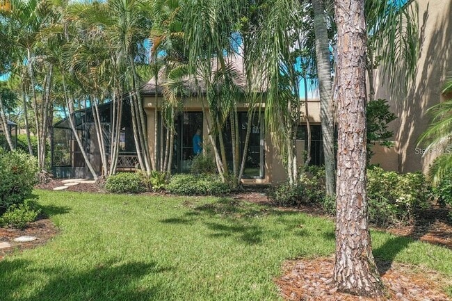 Building Photo - 5319 Myrtle Wood