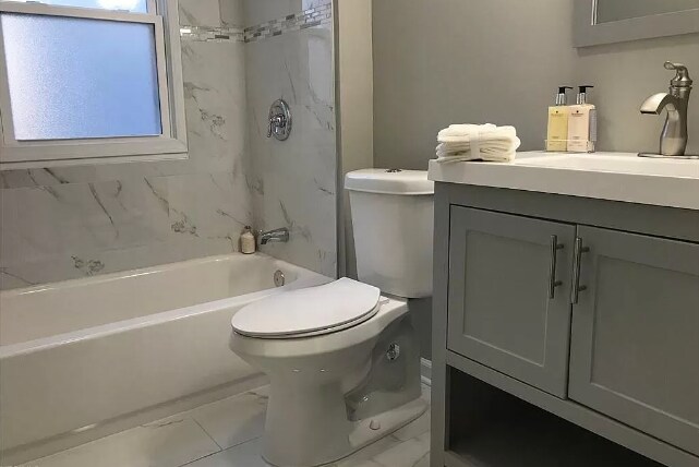 Building Photo - 1654 Cordova Ave