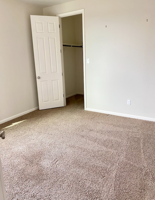 Building Photo - 2904 Tempe Dr