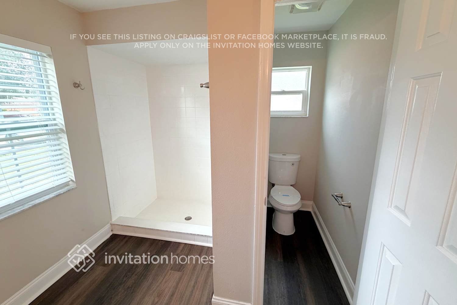 Building Photo - 676 Regency Way