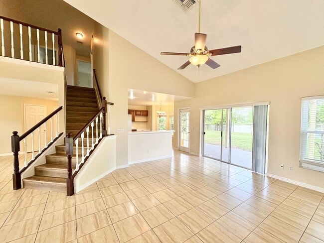 Building Photo - Beautiful 4BR/2.5BA Water View Home - Deer Hollow in the Deerfield Community!