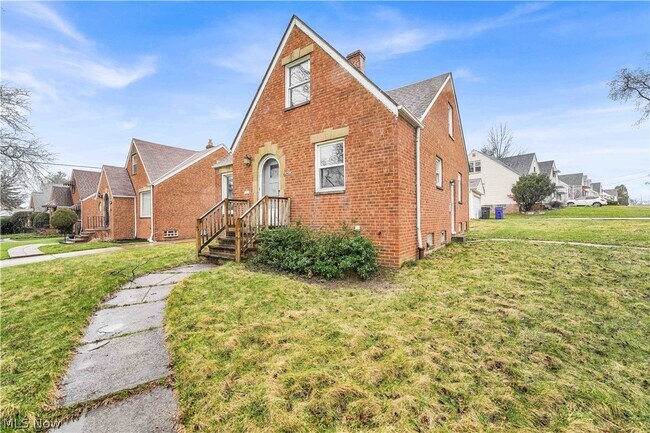 Building Photo - 15205 Judson Dr