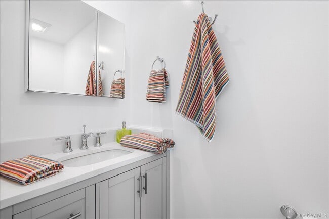 Building Photo - 64 Old Depot Rd