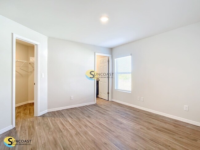 Building Photo - 2014 Dorion St