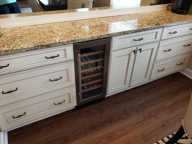 Building Photo - 3236 Silver Sands Cir