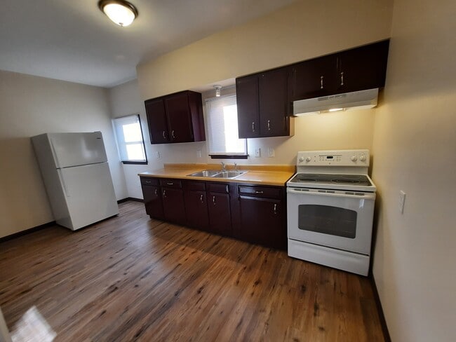 Building Photo - 7318 Buffalo Ave