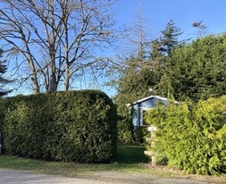 Building Photo - 79 Alder St