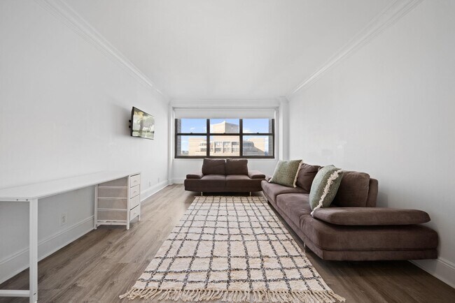 Building Photo - 7002 JFK Blvd E