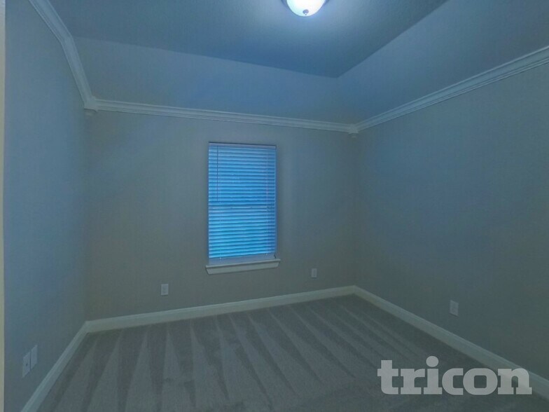 Building Photo - 21646 Punkin St