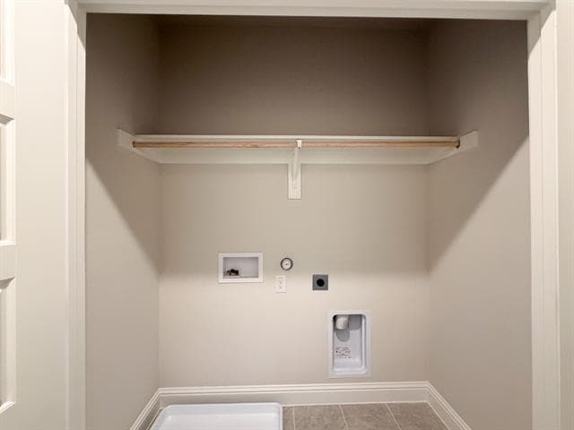 Building Photo - 2121 Layla Dr