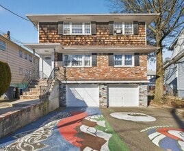 Building Photo - 17 Union Ave