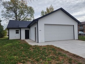 Building Photo - Newly Built 3BR/2BA Home in Oshkosh, WI